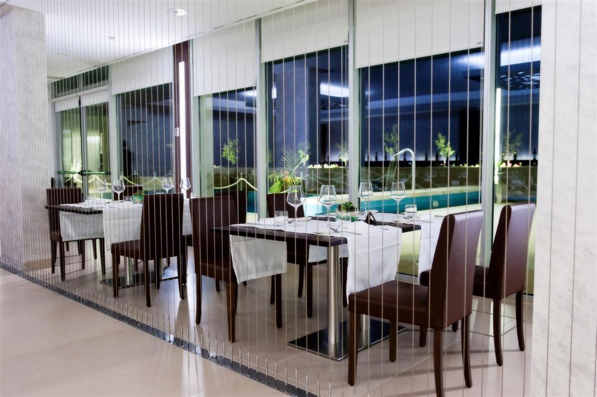 Vea Resort Hotel Меркато Сан Северино Екстериор снимка