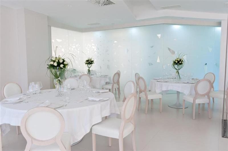 Vea Resort Hotel Меркато Сан Северино Екстериор снимка